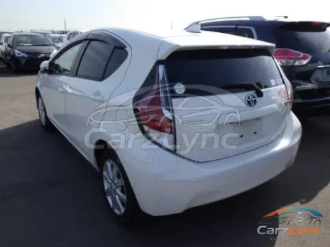 Toyota Aqua 2013