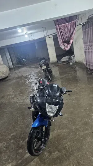 Suzuki Gixxer SF 2017