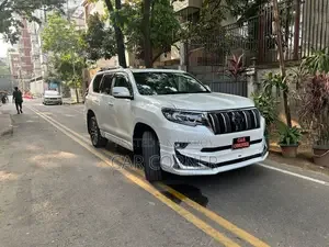 Toyota Land Cruiser Prado 2021