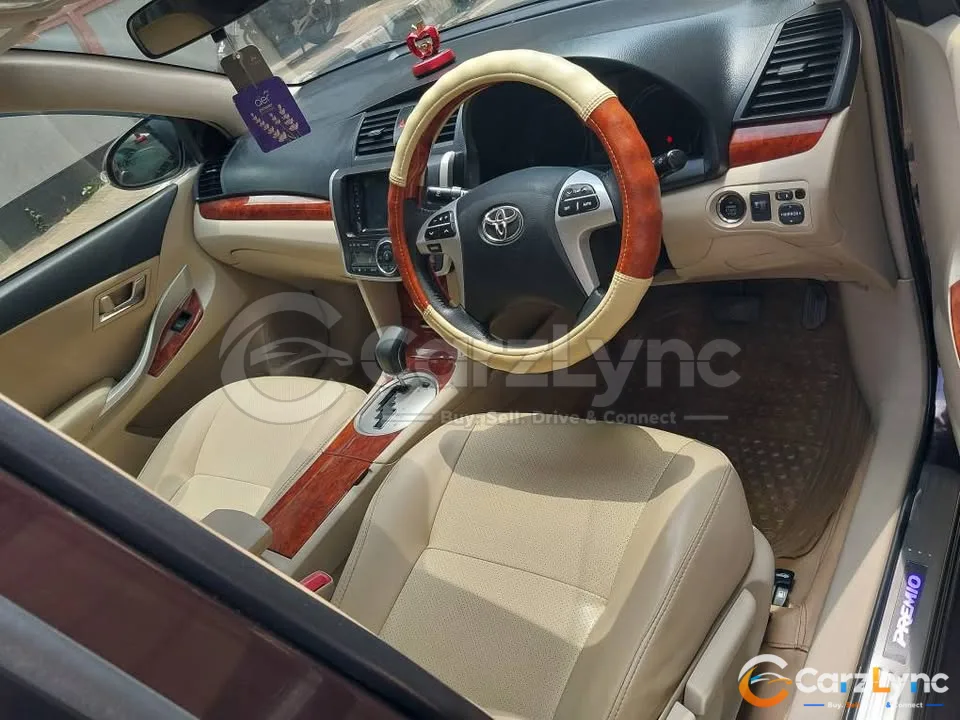 Toyota Corolla Axio